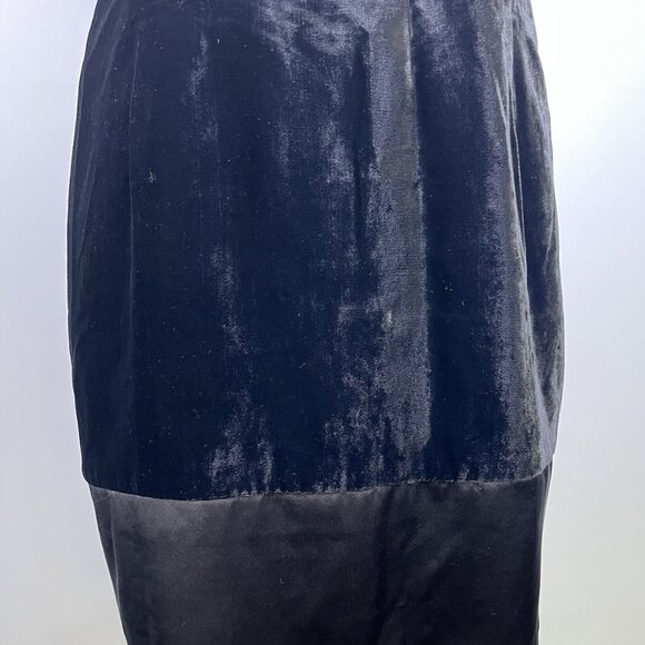 Banana Republic 90s Y2K Black Velvet Sheath Dress Silk Satin Trim Size 2 Office - Picture 5 of 9